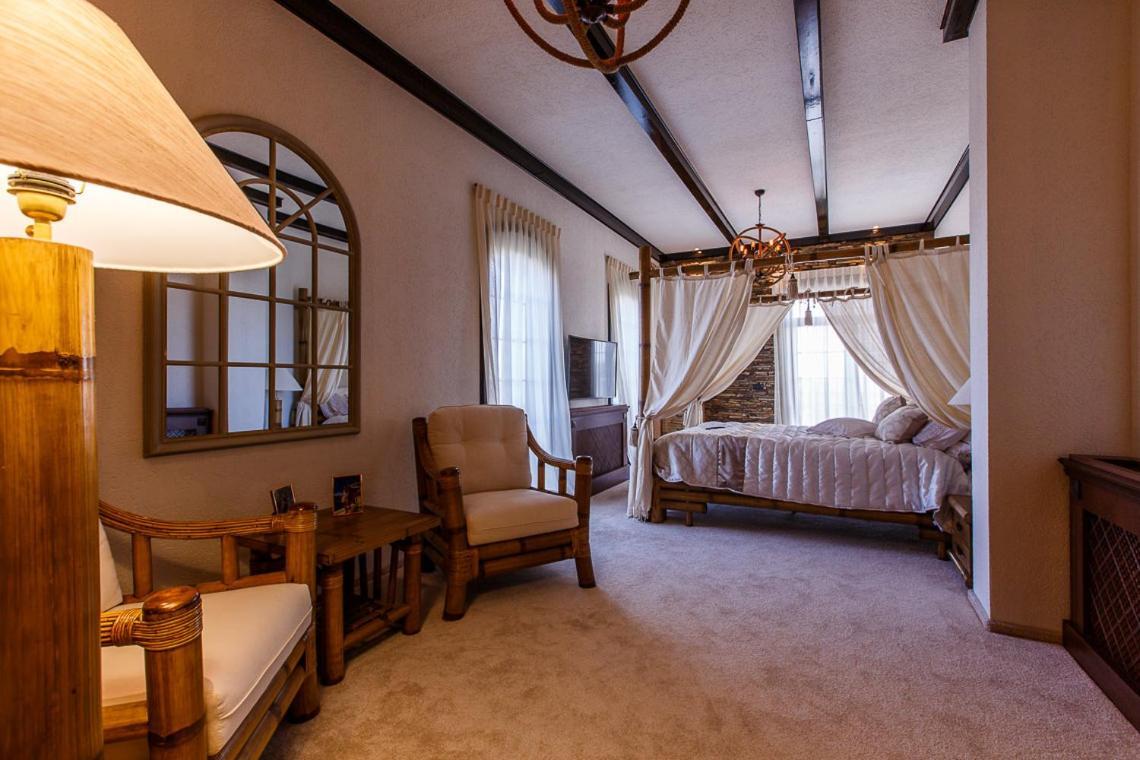 The Vintage - Wonderful Apartment In Best Location Craiova Exterior foto